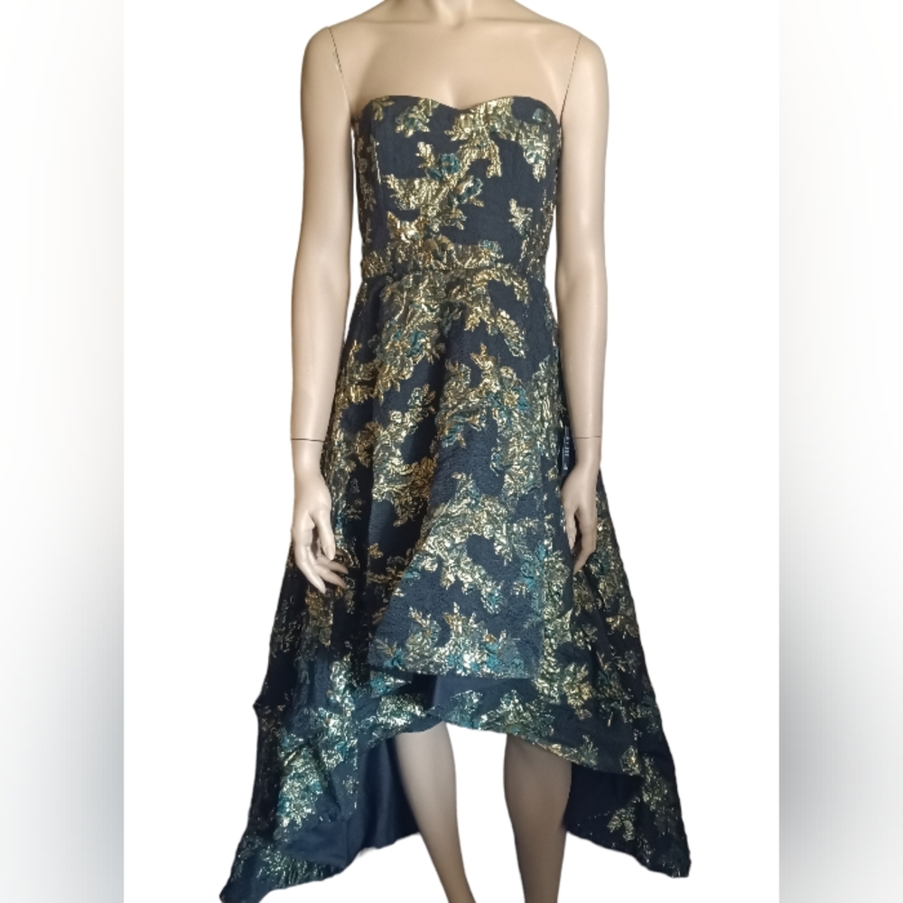 LuLu's strapless dress